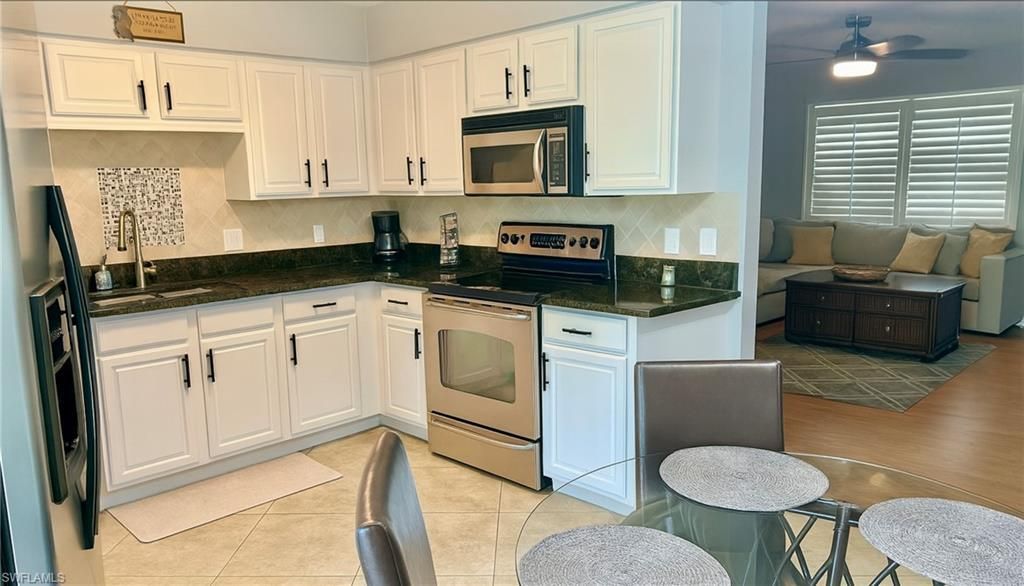 633 Palm View Dr , Unit 4, Naples, FL 34110 Photo
