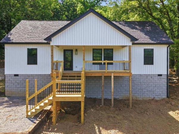 1190 Patton Hollow Rd, Watertown, TN 37184