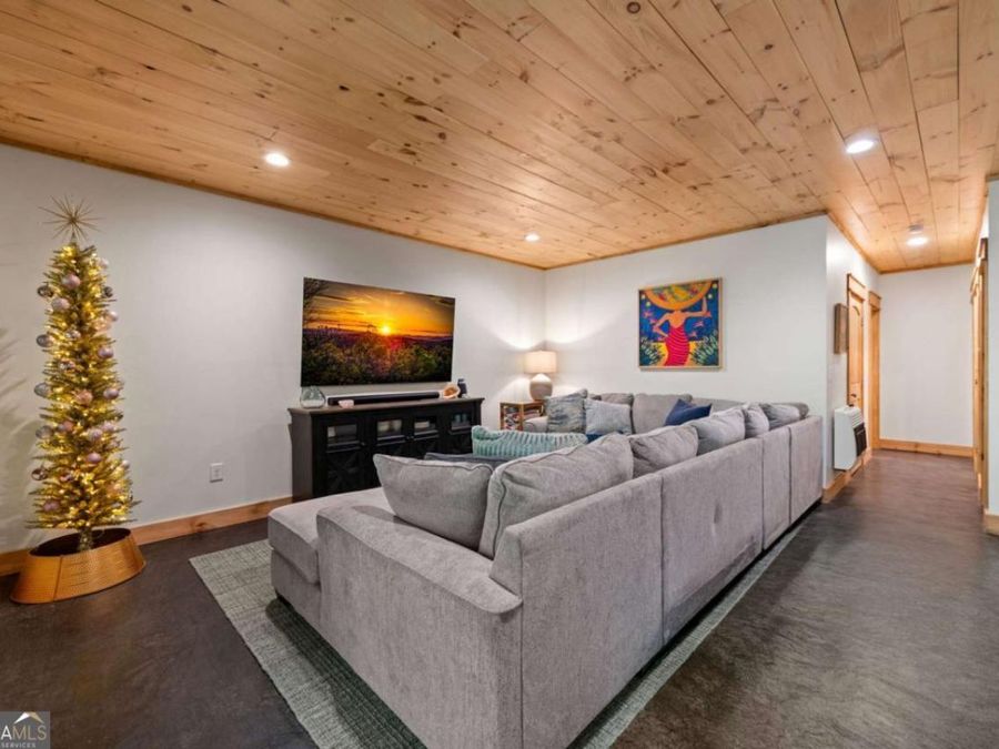 Property Image 60