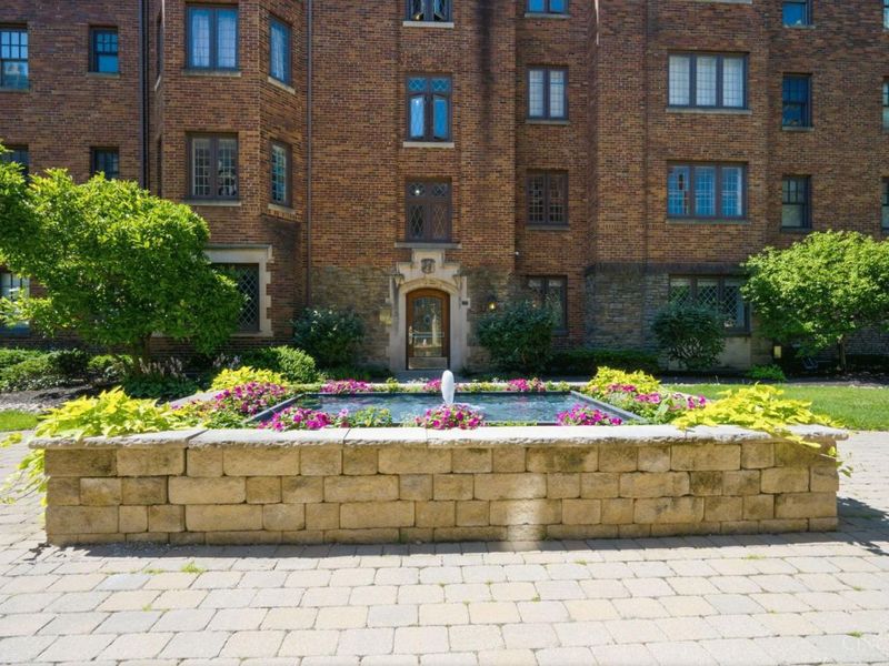2324 Park Avenue, Unit 11, Cincinnati, OH 45206 Photo 6