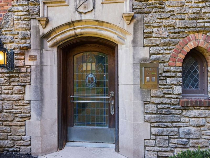 2324 Park Avenue, Unit 11, Cincinnati, OH 45206 Photo 8