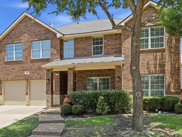 851 Branch Crossing, Lantana, TX 76226