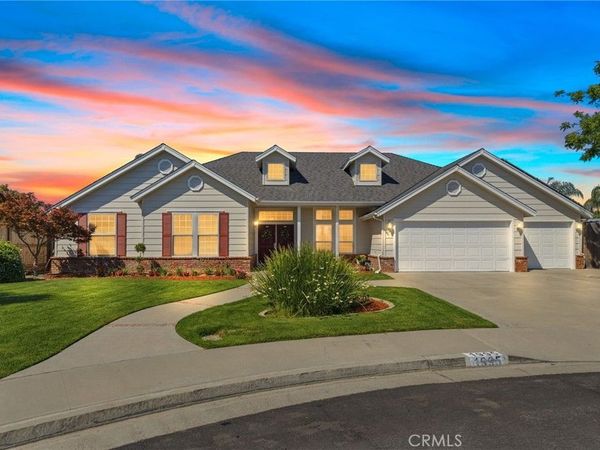 1995 Bergren Court, Kingsburg, CA 93631