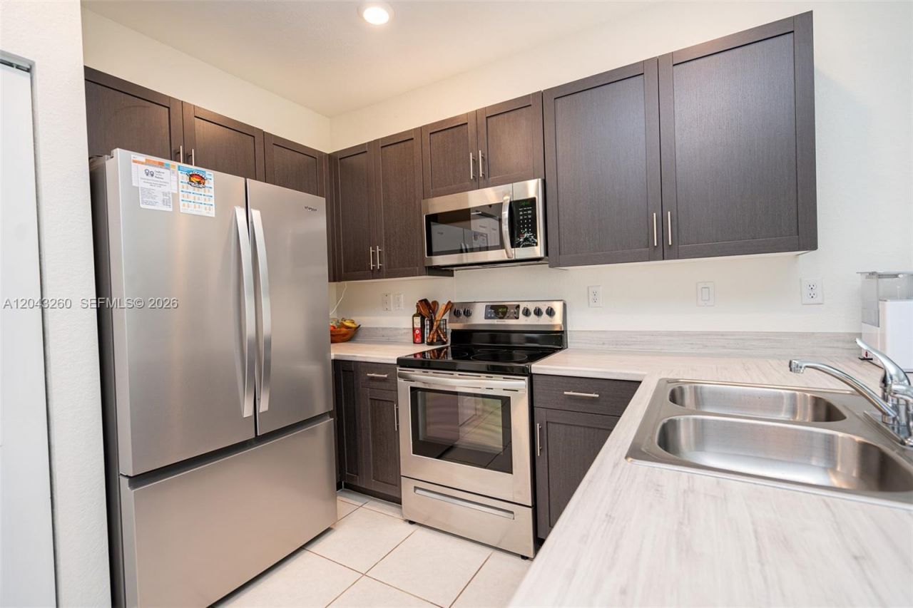 2670 SE 12th St , Homestead, FL 33035 Photo