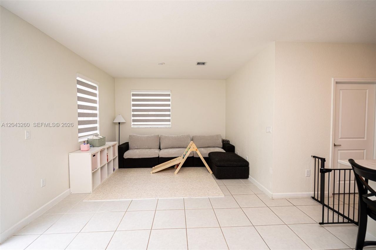 2670 SE 12th St , Homestead, FL 33035 Photo