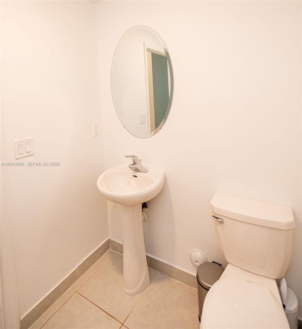 2670 SE 12th St , Homestead, FL 33035 Photo