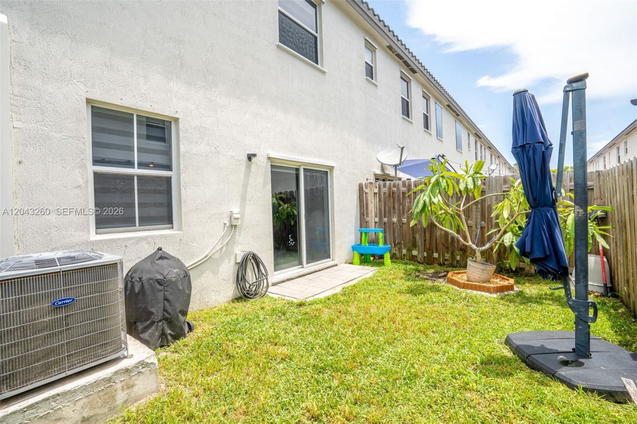 2670 SE 12th St , Homestead, FL 33035 Photo