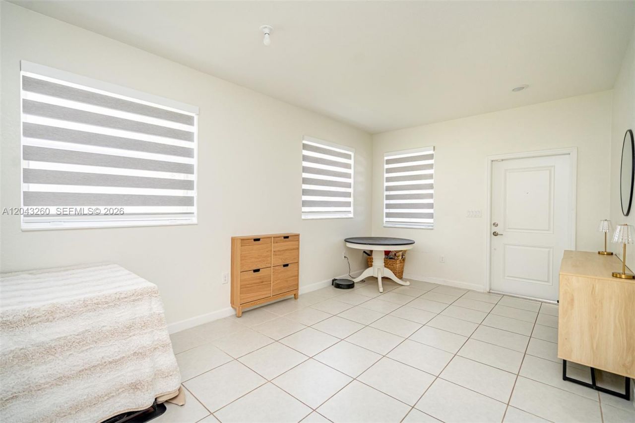 2670 SE 12th St , Homestead, FL 33035 Photo