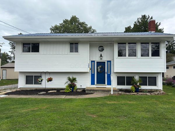 208 S Gordon Avenue, Baltimore, OH 43105