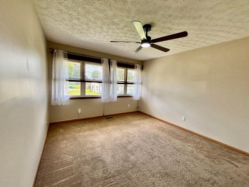 208 S Gordon Avenue, Baltimore, OH 43105 Photo 15