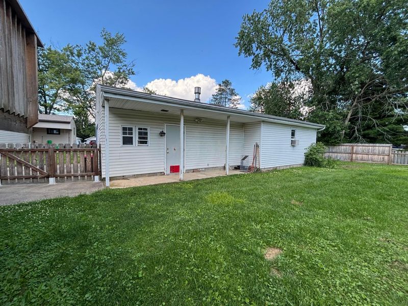 208 S Gordon Avenue, Baltimore, OH 43105 Photo 9