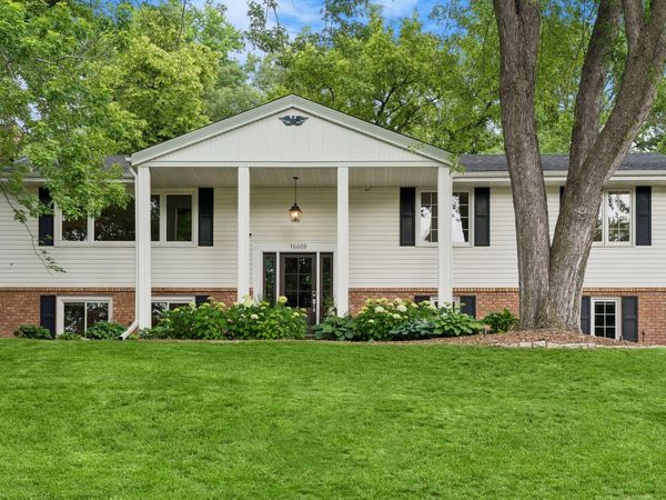 16608 Eagle Ridge Drive, Minnetonka, MN 55345