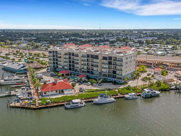 505 N TAMIAMI TRAIL, Unit 501, VENICE, FL 34285