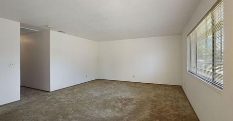 19035 Monte Vista Dr, Linden, CA 95236 Photo