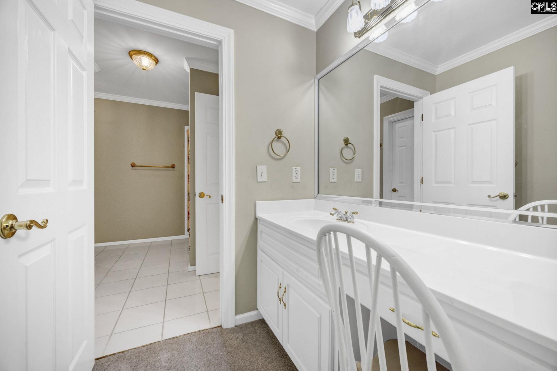 448 Lookover Pointe Drive  Photo 42