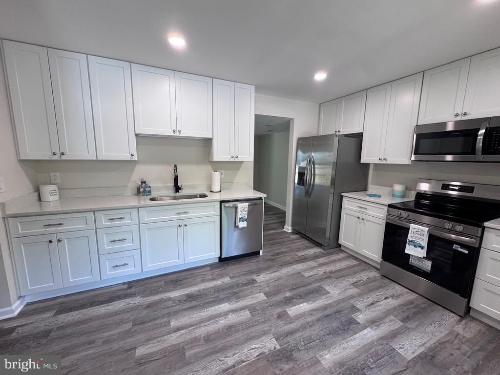 1512 WINTERBERRY DRIVE , ARNOLD, MD 21012