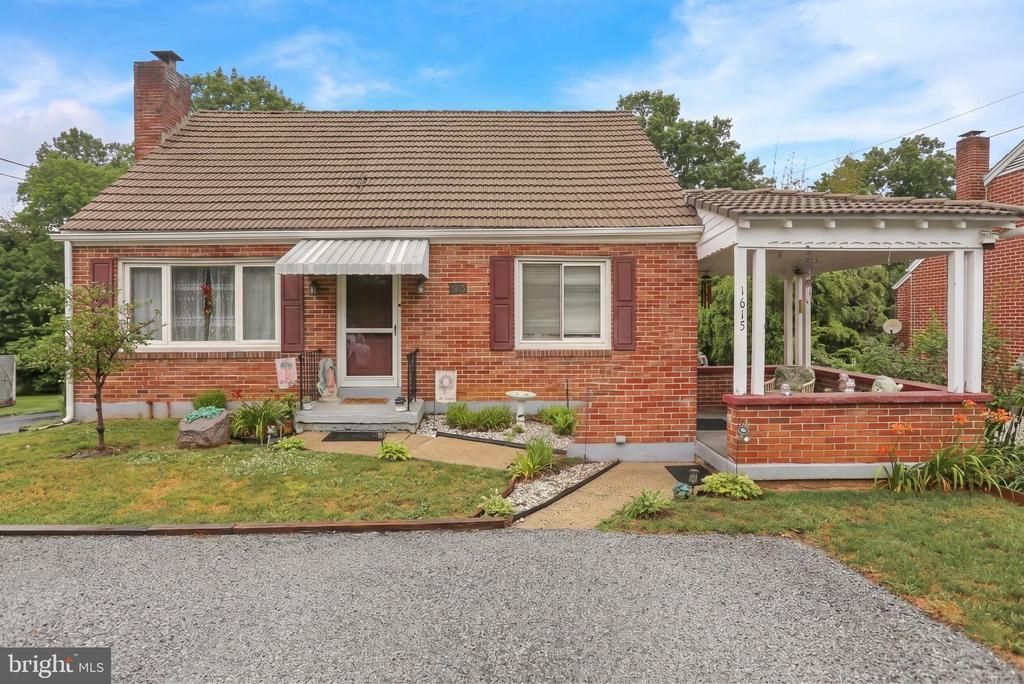 1615 MOUNT LAUREL ROAD , TEMPLE, PA 19560