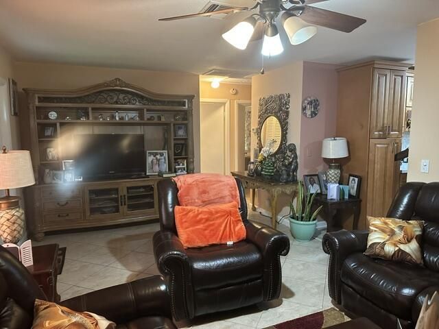 6045 Carthage Circle N, Lake Worth, FL 33463 Photo