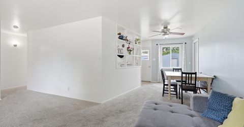 2 E O Street, Sparks, NV 89431 Photo