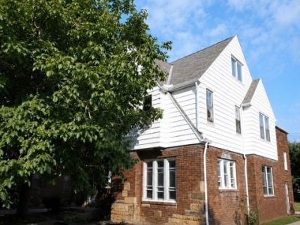 19075 Meredith Avenue , Euclid, OH 44119