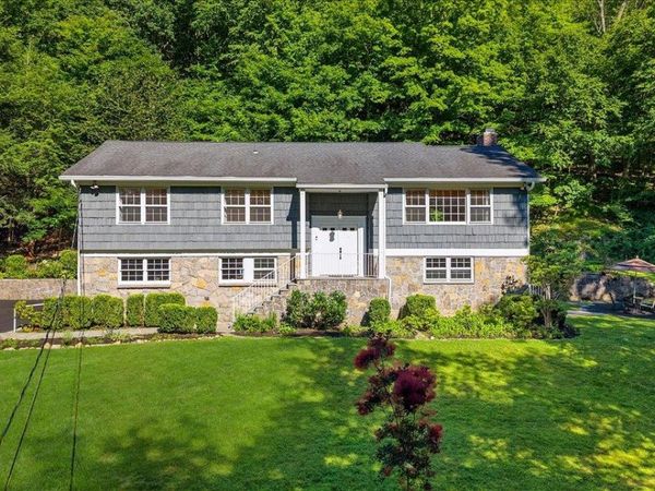 46 Bacon Hill Road , Pleasantville, NY 10570