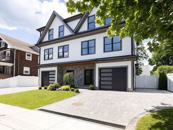 28 Howard St, Unit 2, Waltham, MA 02451