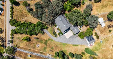 13197 Lake Valley Dr, Auburn, CA 95602 Photo