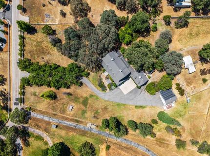 13197 Lake Valley Dr, Auburn, CA 95602 Photo