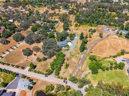 13197 Lake Valley Dr, Auburn, CA 95602 Photo
