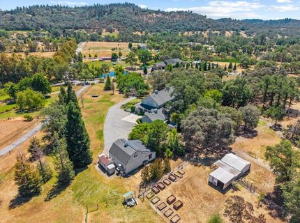 13197 Lake Valley Dr, Auburn, CA 95602 Photo