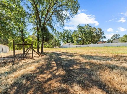 13197 Lake Valley Dr, Auburn, CA 95602 Photo