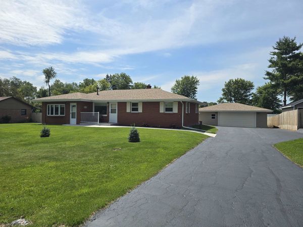 4850 Fielding Road, ROCKFORD, IL 61102