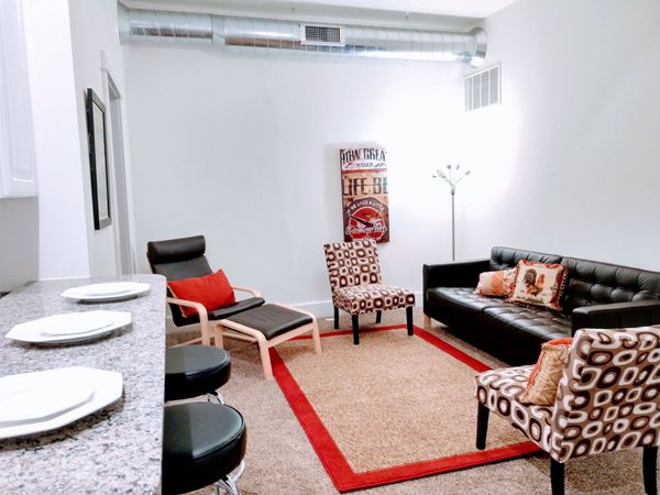 102 E Market, Apt. 3, MOUNT CARROLL, IL 61053