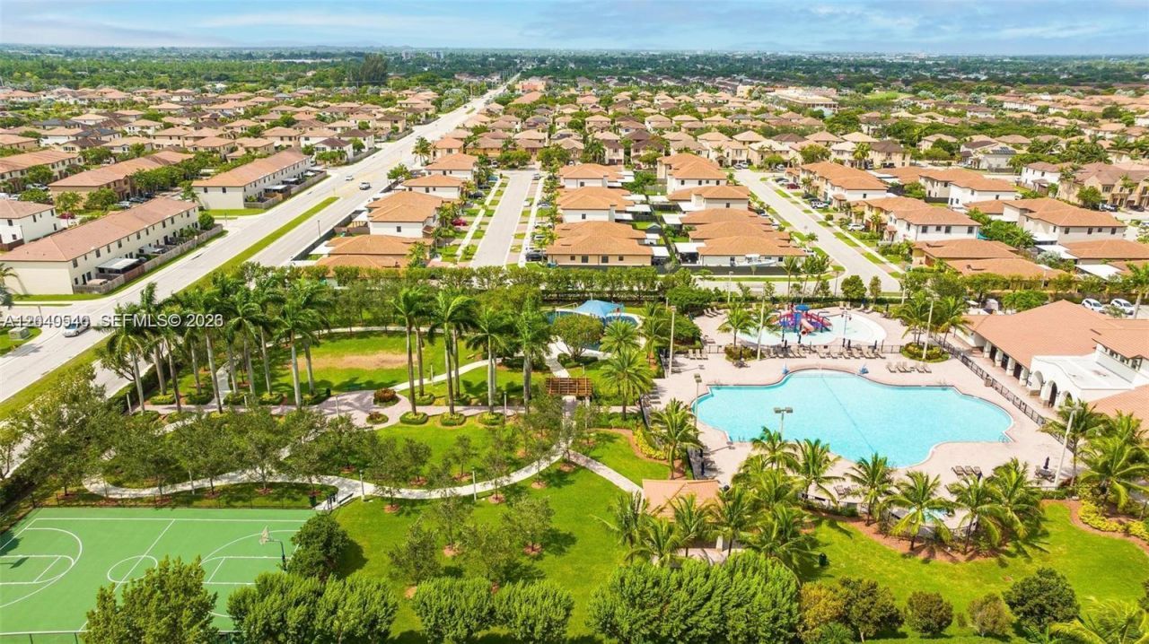 24301 SW 112th Ct , Unit 24301, Homestead, FL 33032 Photo