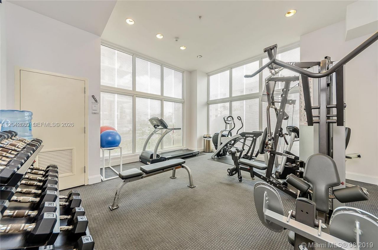 2732 SW 26 St, Unit 2732, Miami, FL 33133 Photo