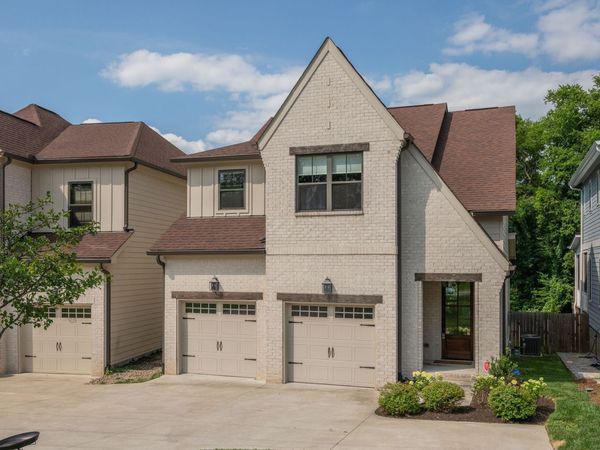 1904B Hutton Dr , Nashville, TN 37210