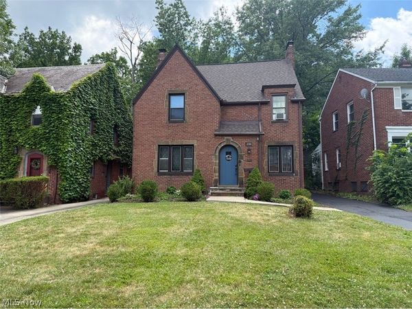 3750 Washington Boulevard, University Heights, OH 44118