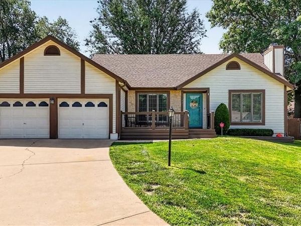 5743 Willow Avenue, Raytown, MO 64133