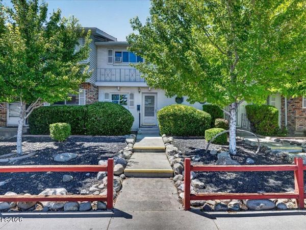 5 Smithridge Park, Reno, NV 89502