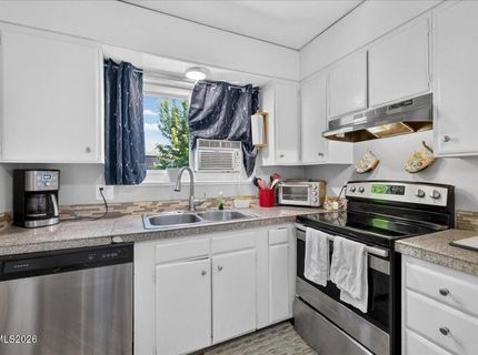 5 Smithridge Park, Reno, NV 89502 Photo