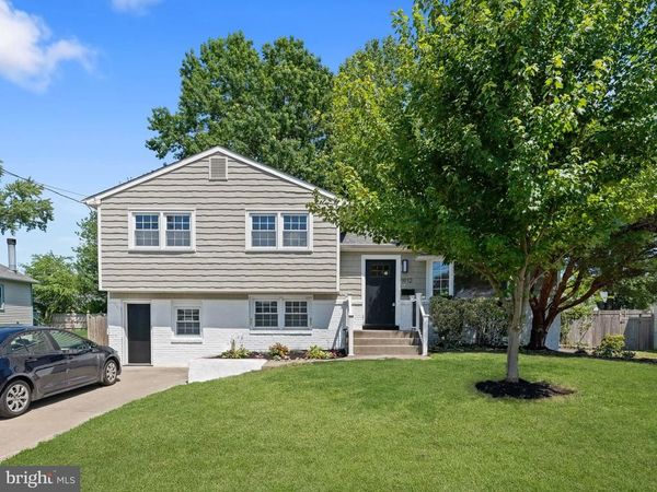 1912 SUSSEX AVENUE, CHERRY HILL, NJ 08003