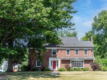 371 ELM AVENUE, HERSHEY, PA 17033