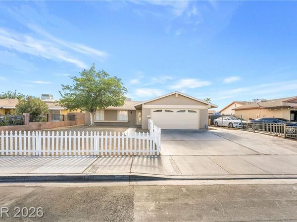 1304 Marion Drive, Las Vegas, NV 89110
