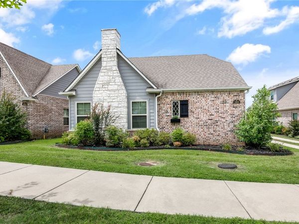 389 N Mountain Ranch Boulevard, Fayetteville, AR 72704