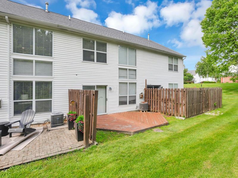 5785 Albany Green, Westerville, OH 43081 Photo 32