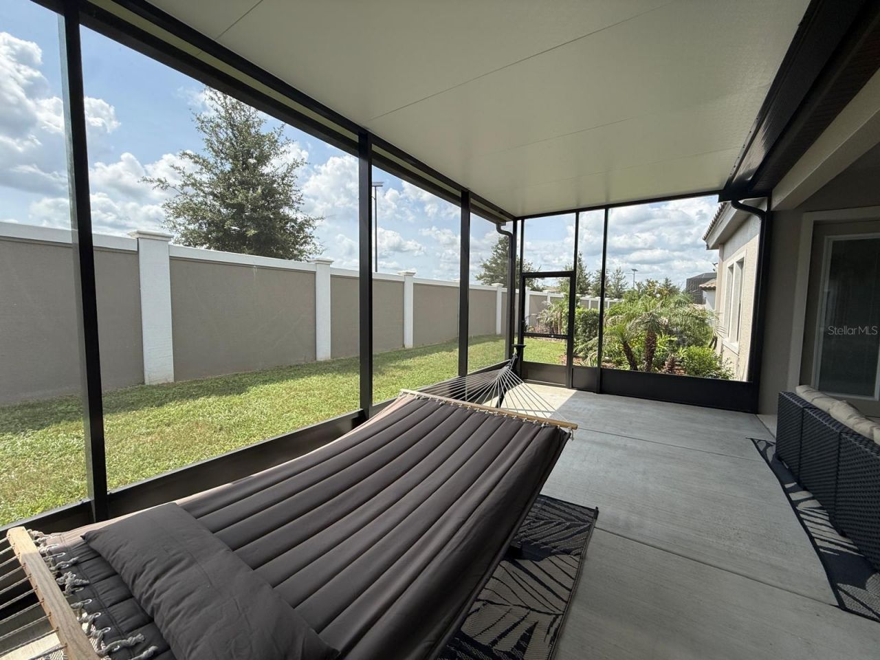 11122 Rustic Timber Loop, San Antonio, FL 33576 Photo