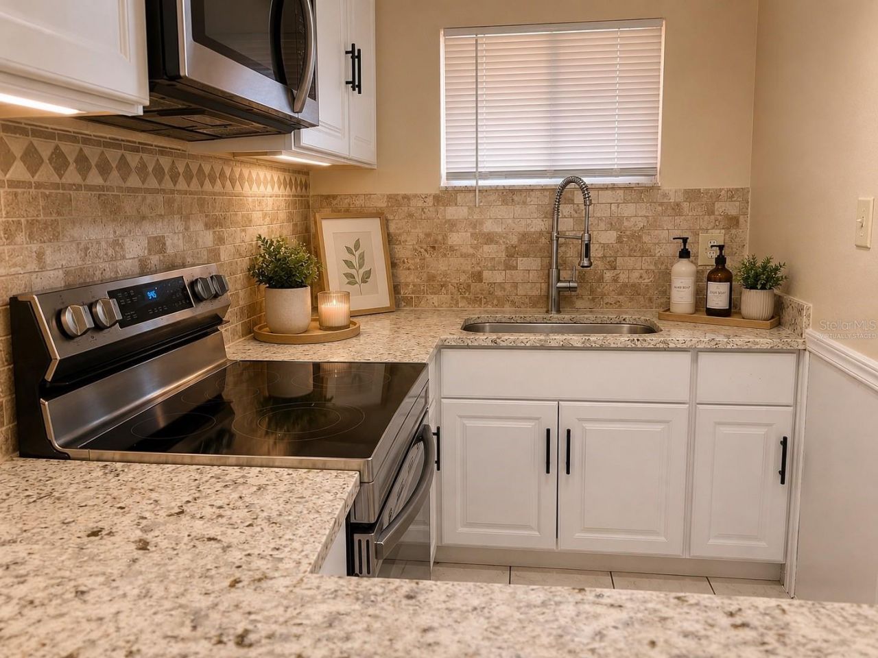 2763 Woodgate Lane , Unit 211, Sarasota, FL 34231 Photo