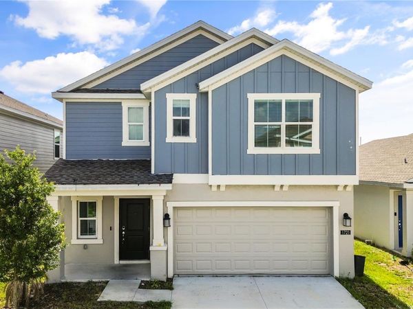 1721 WHITE WATER COURT , DAVENPORT, FL 33837