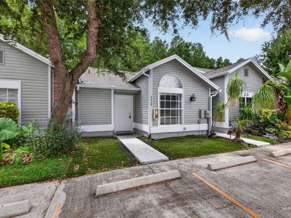5808 RED CEDAR LANE , TAMPA, FL 33625