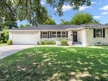 3147 Newcastle Drive, Dallas, TX 75220